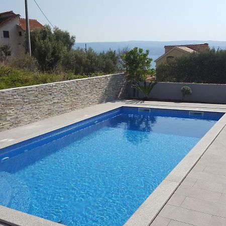 Apartments Marina Omis Bagian luar foto