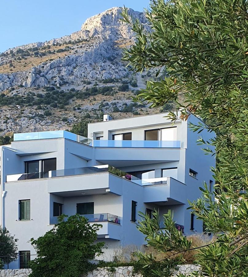 Apartments Marina Omis Bagian luar foto